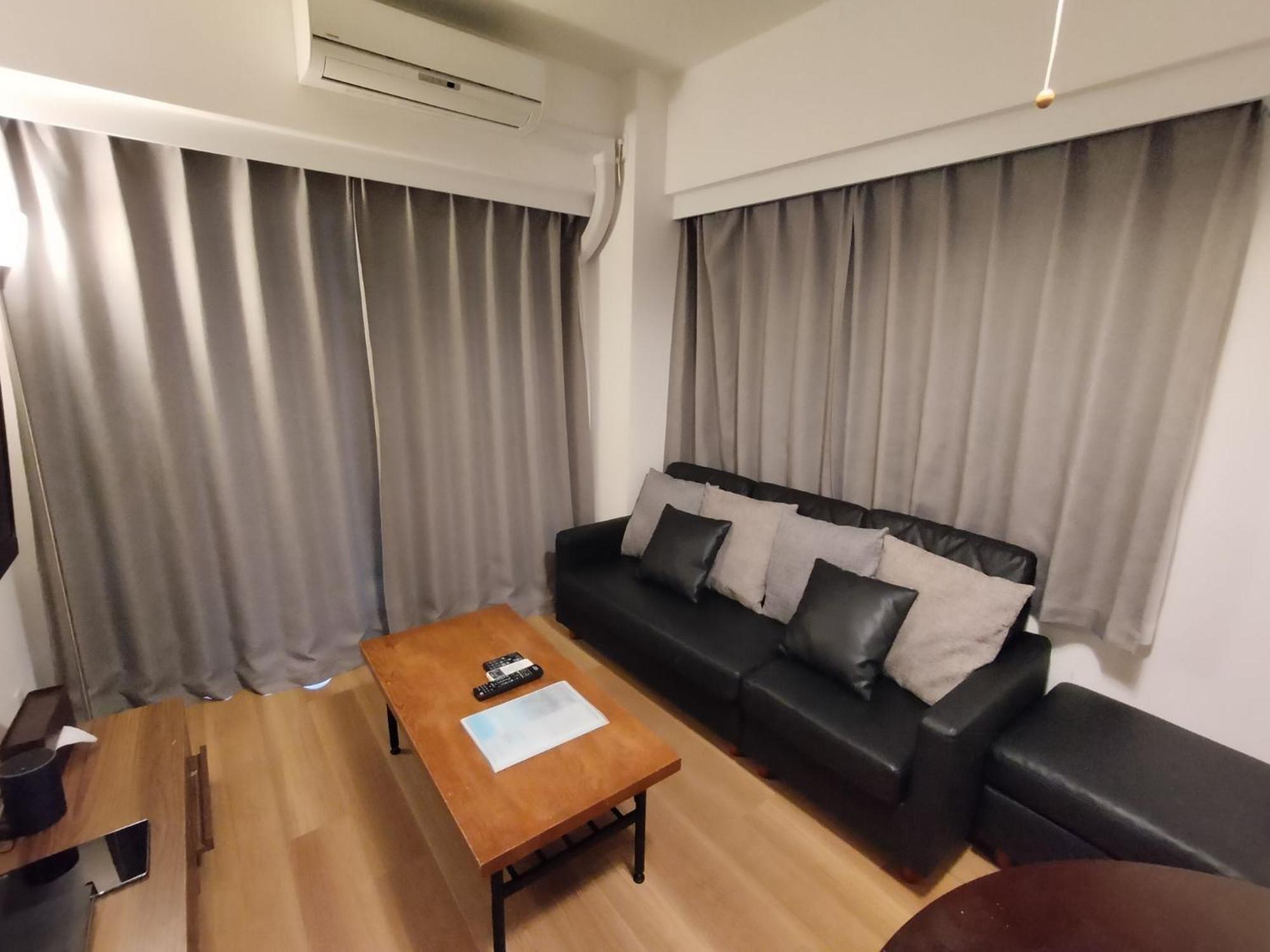 Ferienwohnung Amber Iidabashi Präfektur Tokio Zimmer foto